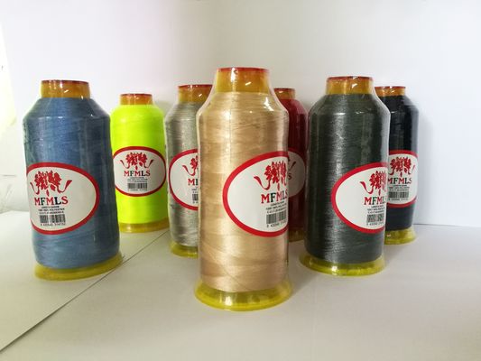 120D 100٪ پلی استر نخ دار 5000 متر در هر مخروط برای نخ و خیاط